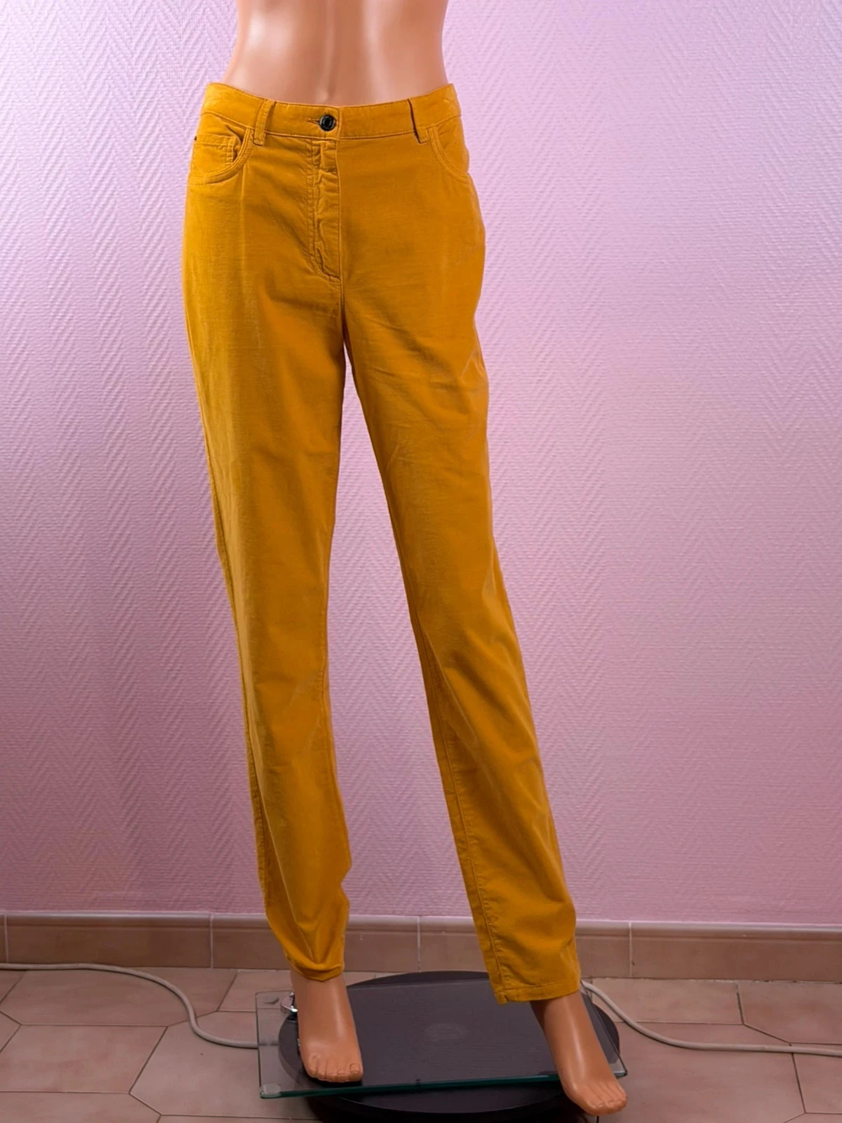 Pantalon femme Caroll style jeans  taille 42 super état